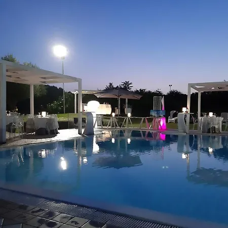 Laghetto Golf Apartment *